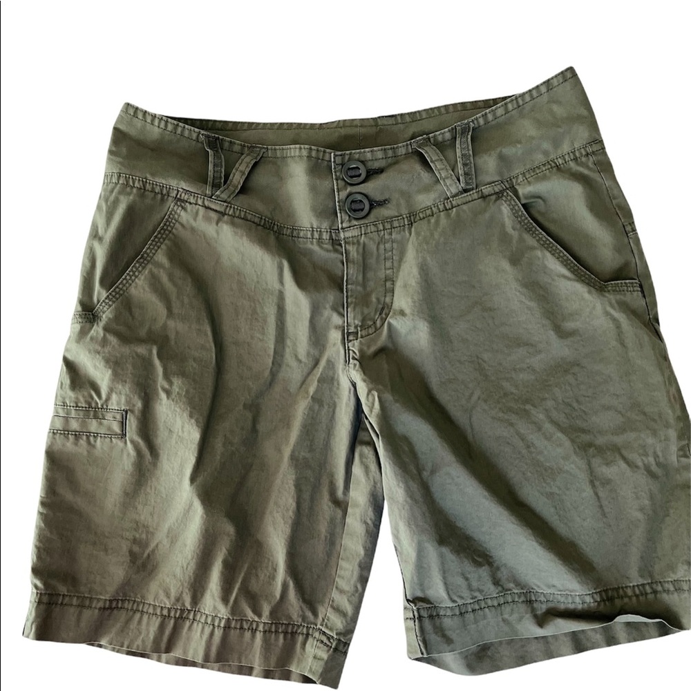 Columbia Shorts
